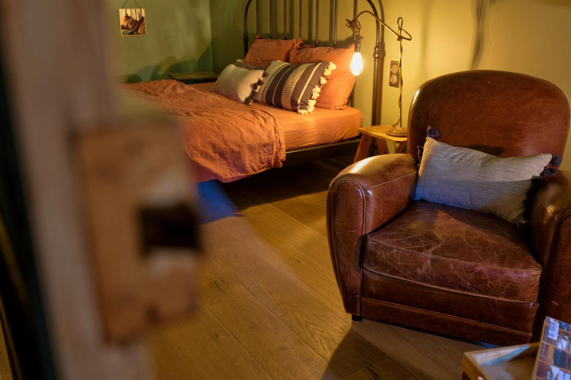 La Gourmandine Hotel Courry ภายนอก รูปภาพ